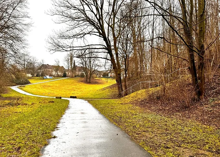 Moderne Mit Balkon Ideal Fuer Familien Und Geschaeftsreisende * Hattingen