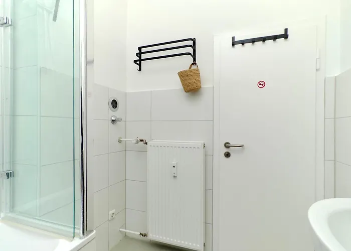 Moderne Mit Balkon Ideal Fuer Familien Und Geschaeftsreisende Lejlighed *