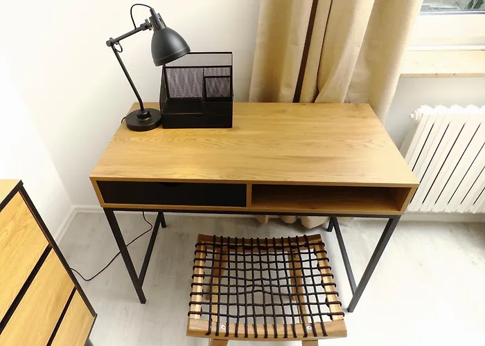 Moderne Mit Balkon Ideal Fuer Familien Und Geschaeftsreisende *